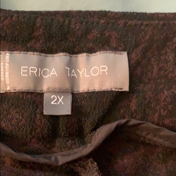 Plus size black pants with purple hints - Picture 3 of 4